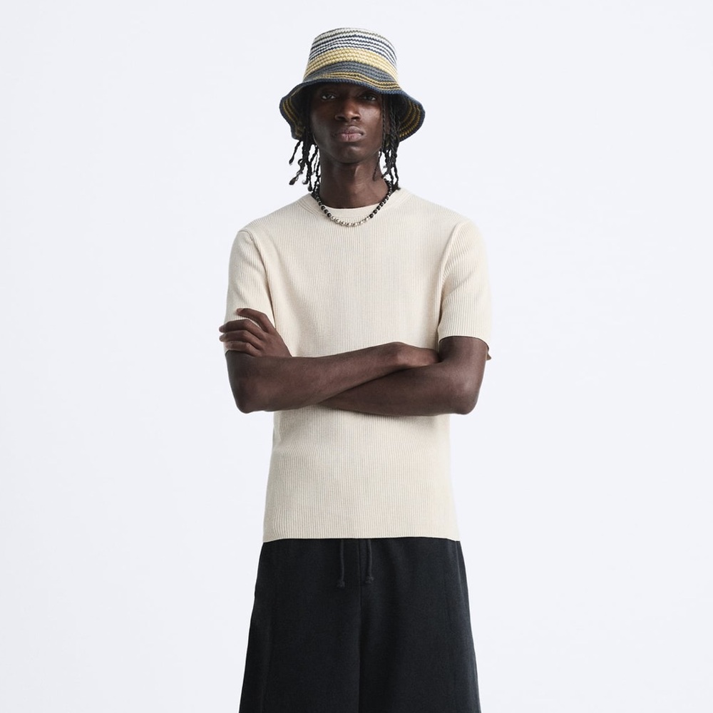 Zara muscle fit knit t-shirt